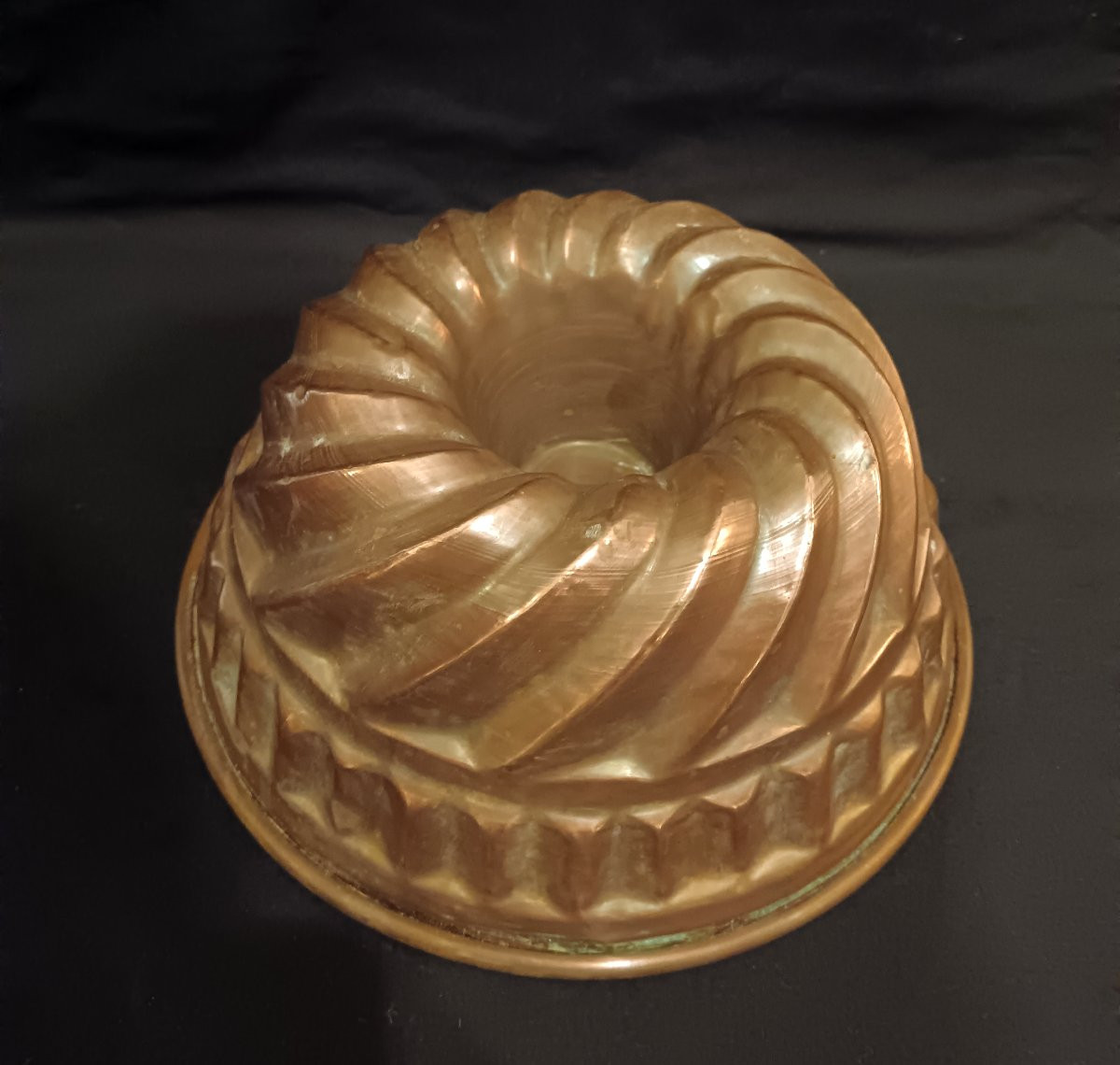 Set Of Three Copper Cake Molds, Early 20th Century-photo-6