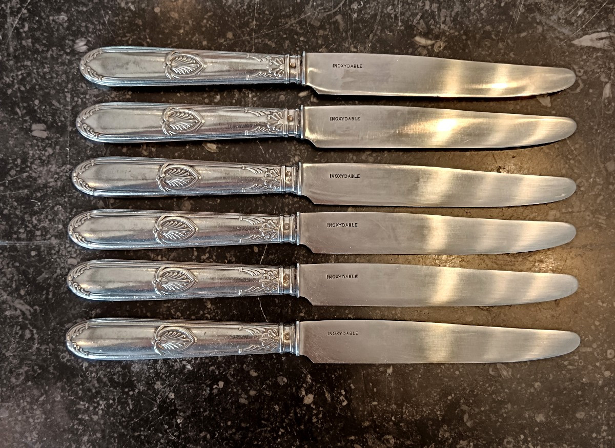 Série de 6 couteaux manches en argent style Empire
