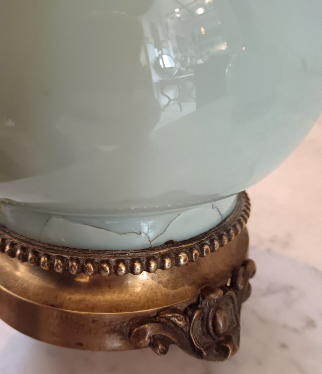 Paire de lampes à pétrole en opaline et abat jour-photo-7