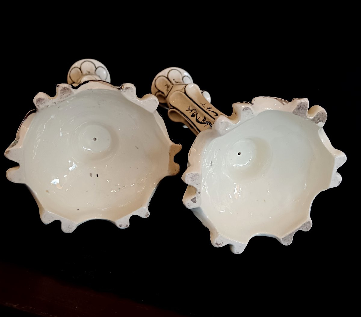 Paire de bougeoirs en faïence de Langeais-photo-3