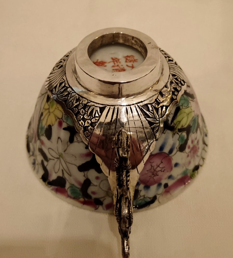 Two Indochine Porcelain And Solid Silver Cups-photo-3