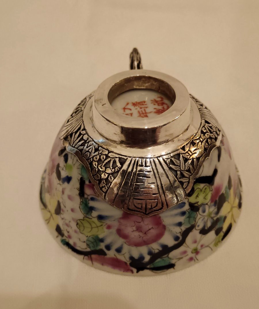 Two Indochine Porcelain And Solid Silver Cups-photo-2