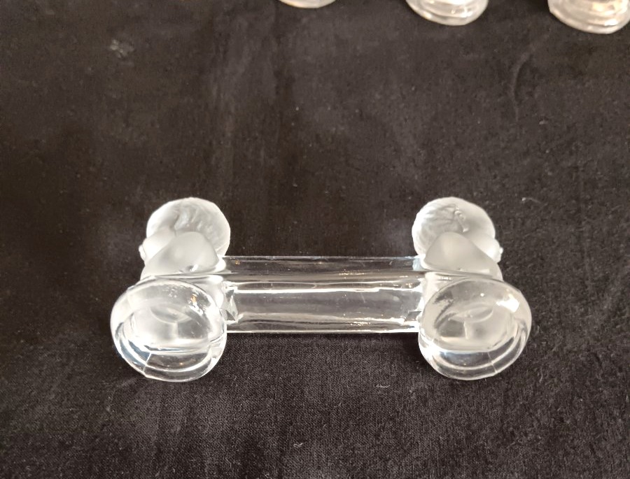Suite de 10 porte couteaux en cristal de Baccarat modèle "Houdon"-photo-1