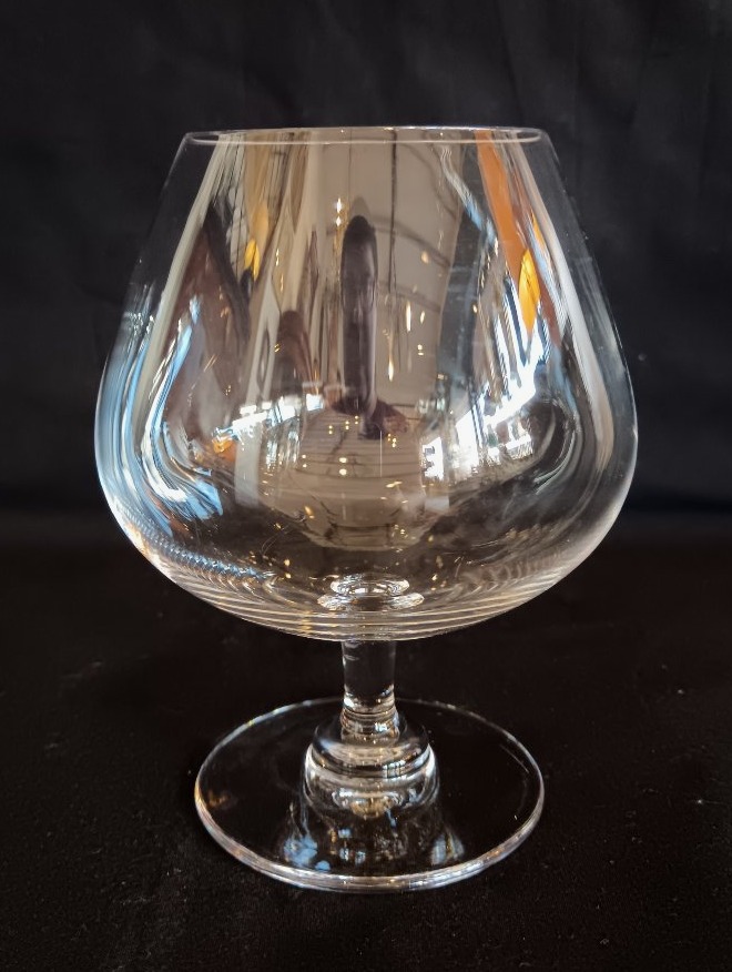 Suite de six verres à Cognac en cristal de Saint Louis-photo-4