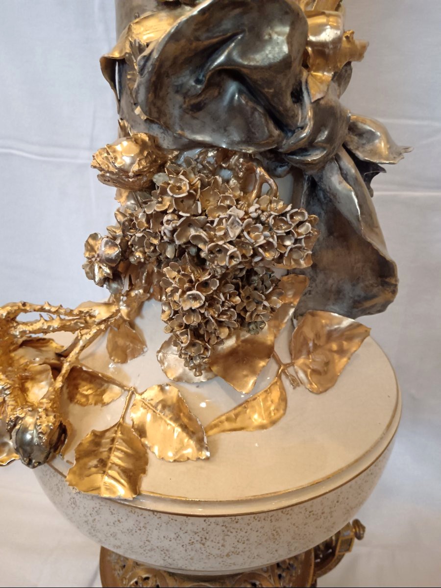 Grand vase d'apparat en faïence et bonze doré par Choisy le Roi-photo-3