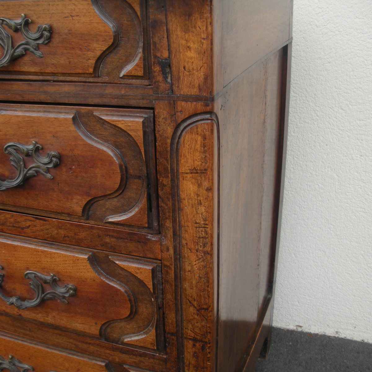 18th Century Walnut Chest Of Drawers Known As -photo-3