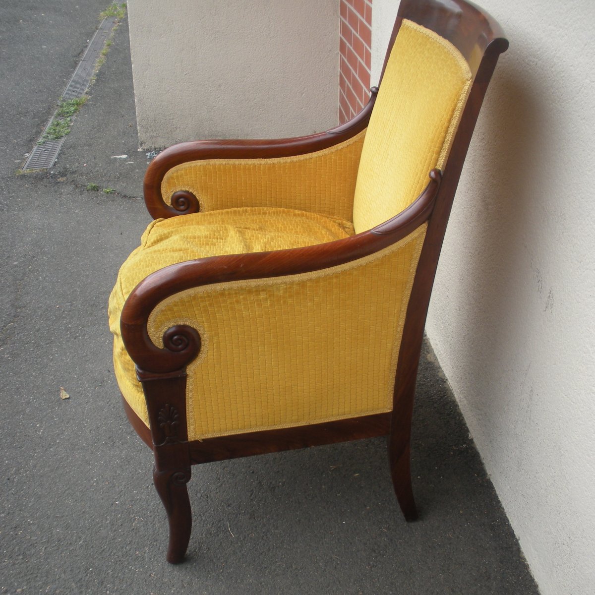 Empire Period Bergère In Mahogany-photo-2