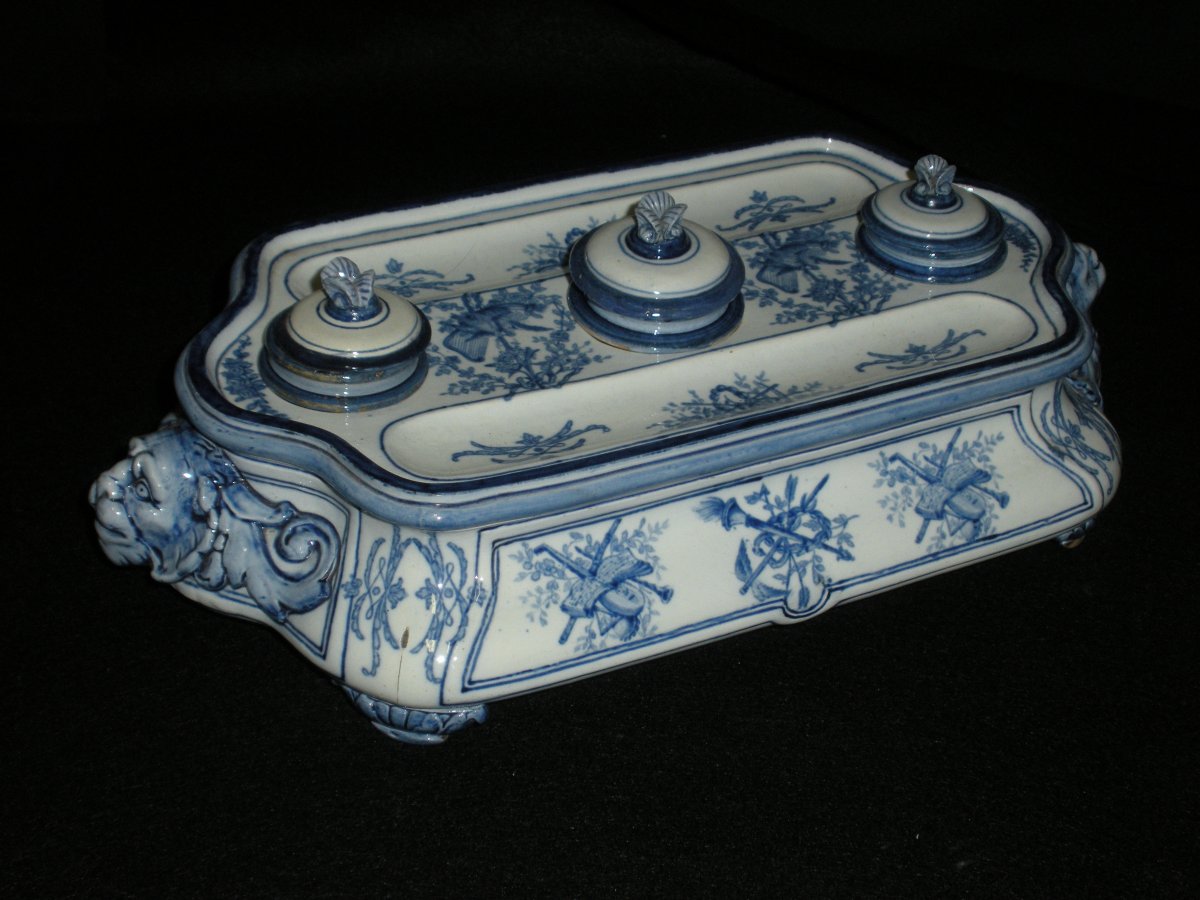 Gien Inkwell With Bérain Decor