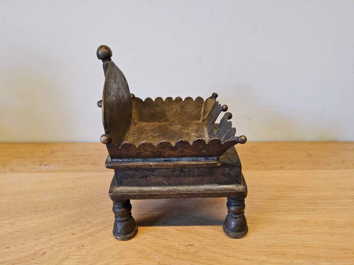 Hindu Votive Altar For Deities-photo-1