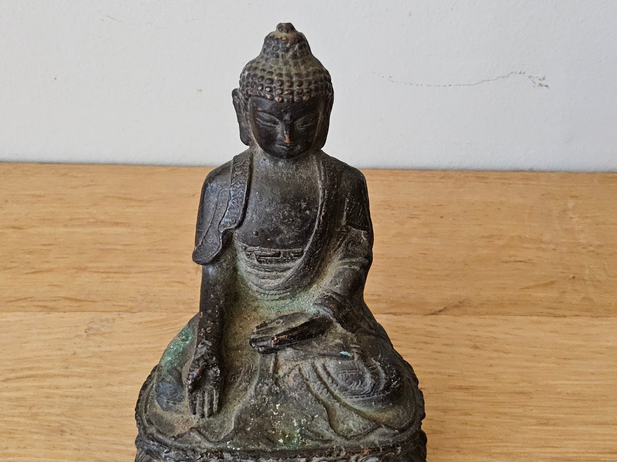 Ming Dynasty Bronze Buddha -photo-1
