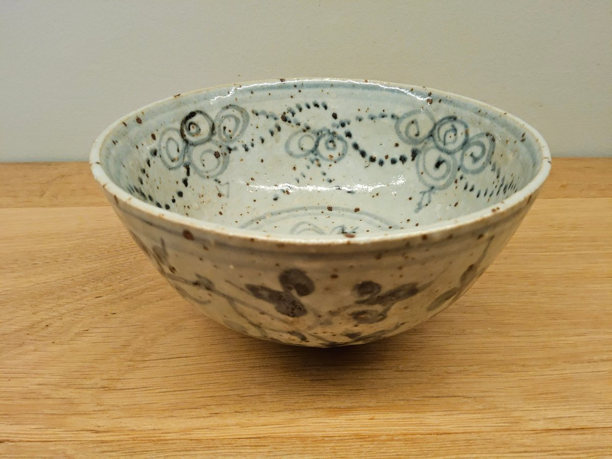 14th Century Vietnamese Bowl From The Chu Dau Kilns.-photo-3