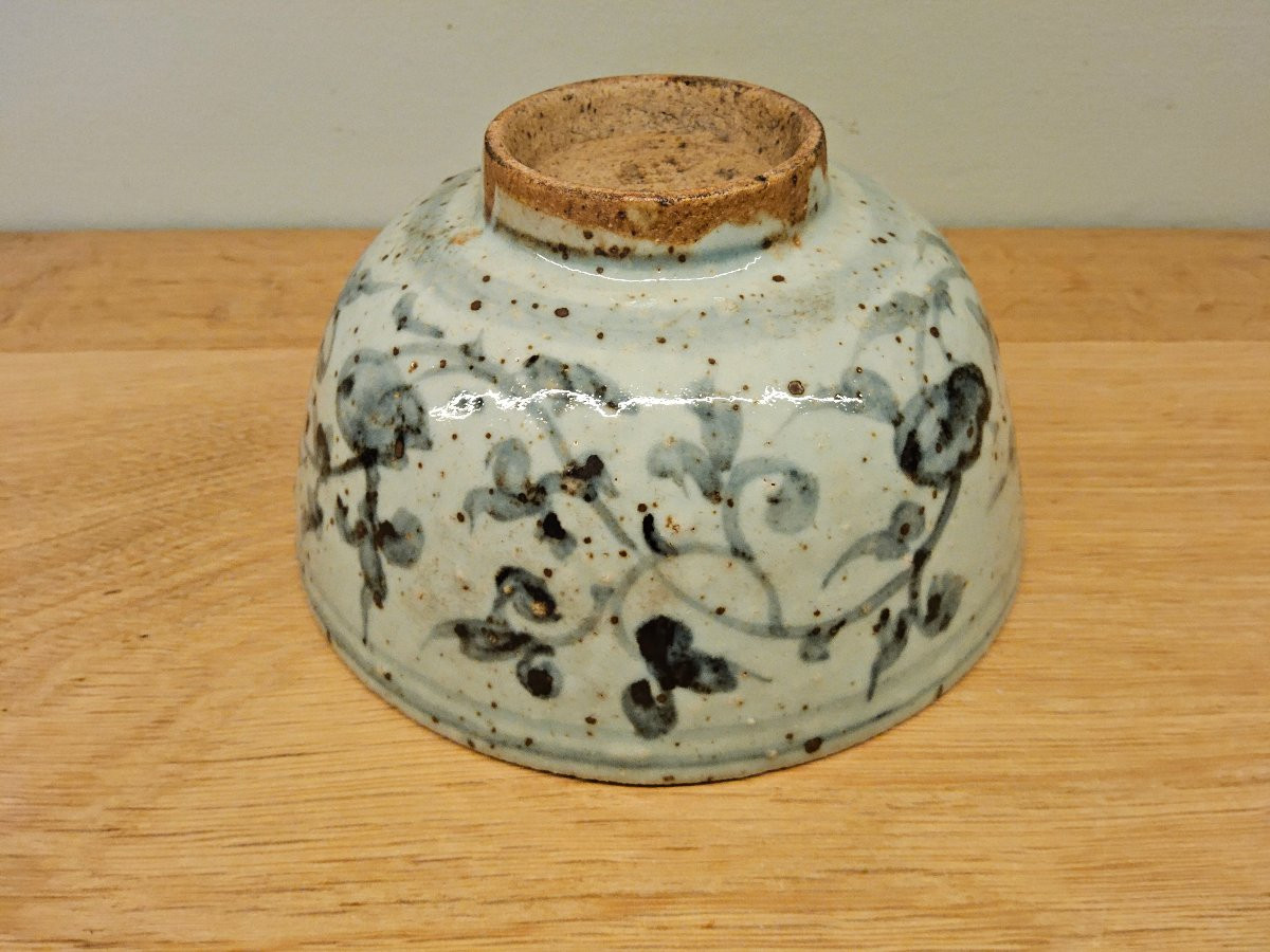 14th Century Vietnamese Bowl From The Chu Dau Kilns.-photo-6