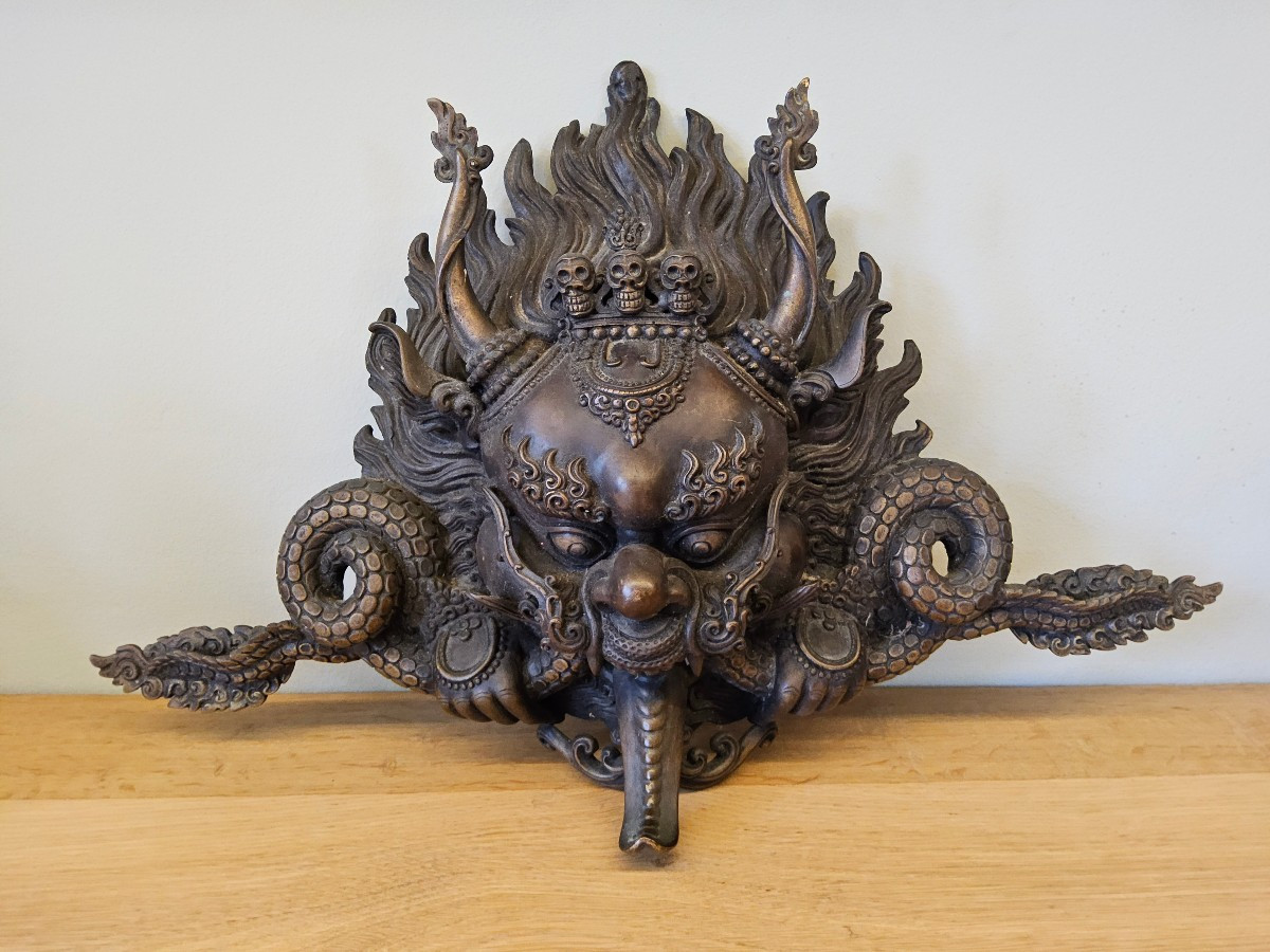 Masque tibétain en bronze 