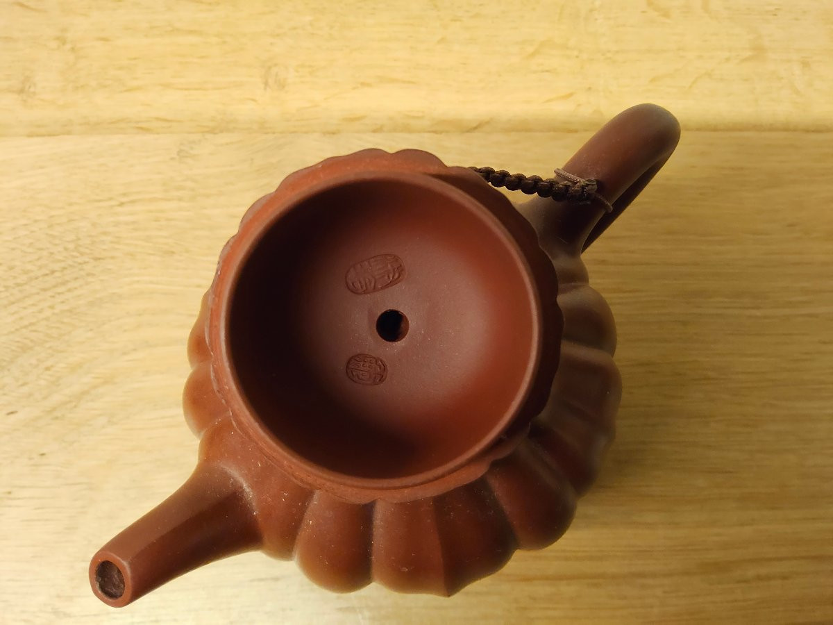 Théière en argile de Yixing (Y3)-photo-2