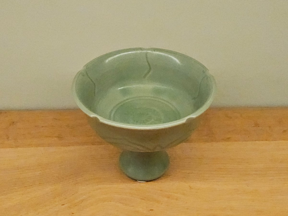 Coupe sur piedouche chinoise des fours de Longquan-photo-5