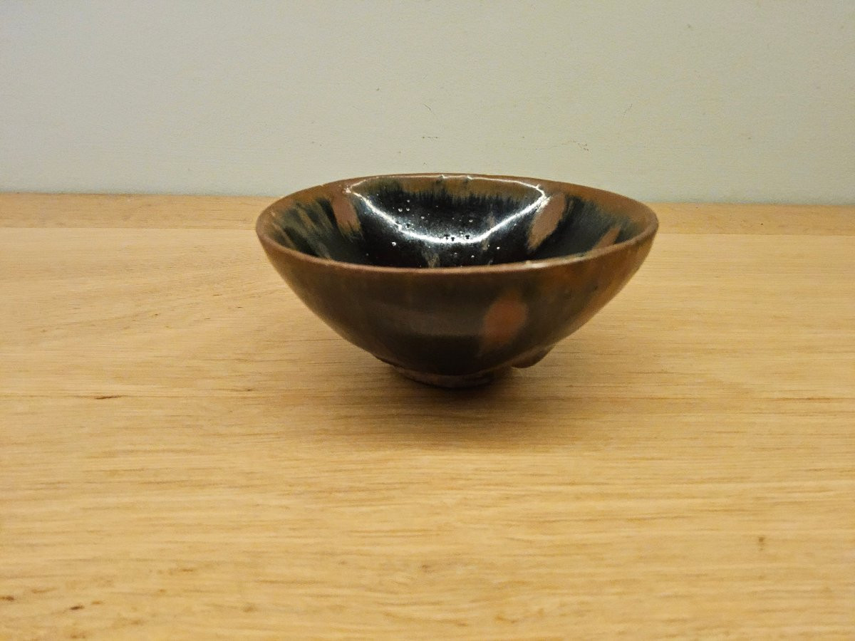 Cizhou Stoneware Bowl In Black And Brown Glazed With A "partridge Feather" Motif. Song Dynasty.-photo-3