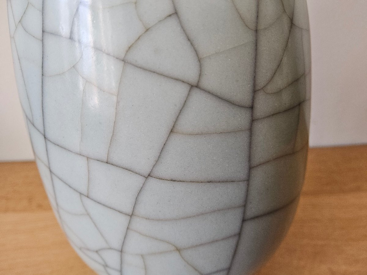 Vase chinois de type "Ge" en céladon.-photo-2