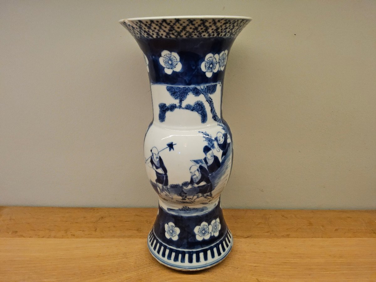 White And Blue Chinese Vase-photo-3