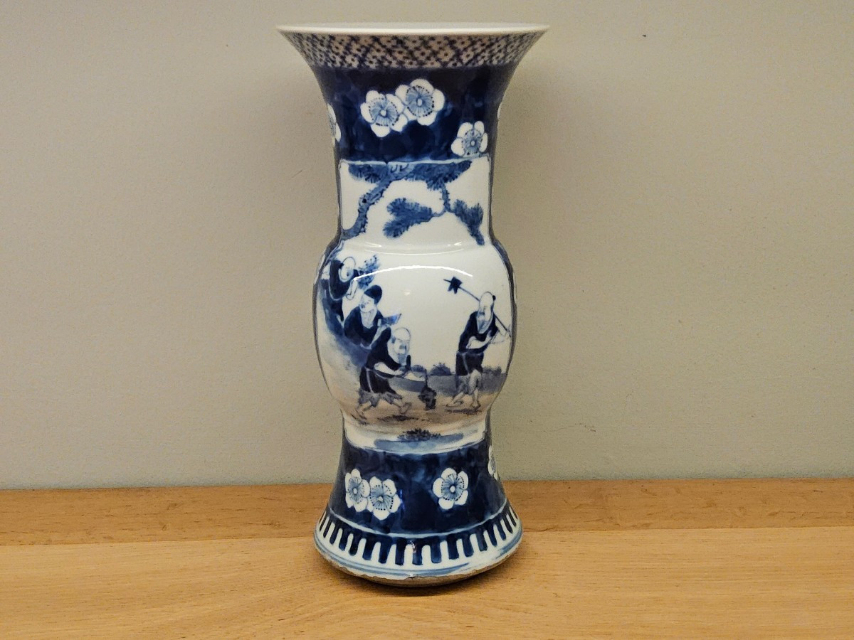 White And Blue Chinese Vase