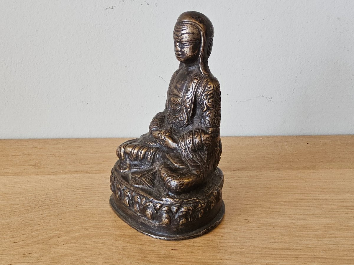 Bronze Statue Of A Tibetan Lama-photo-2