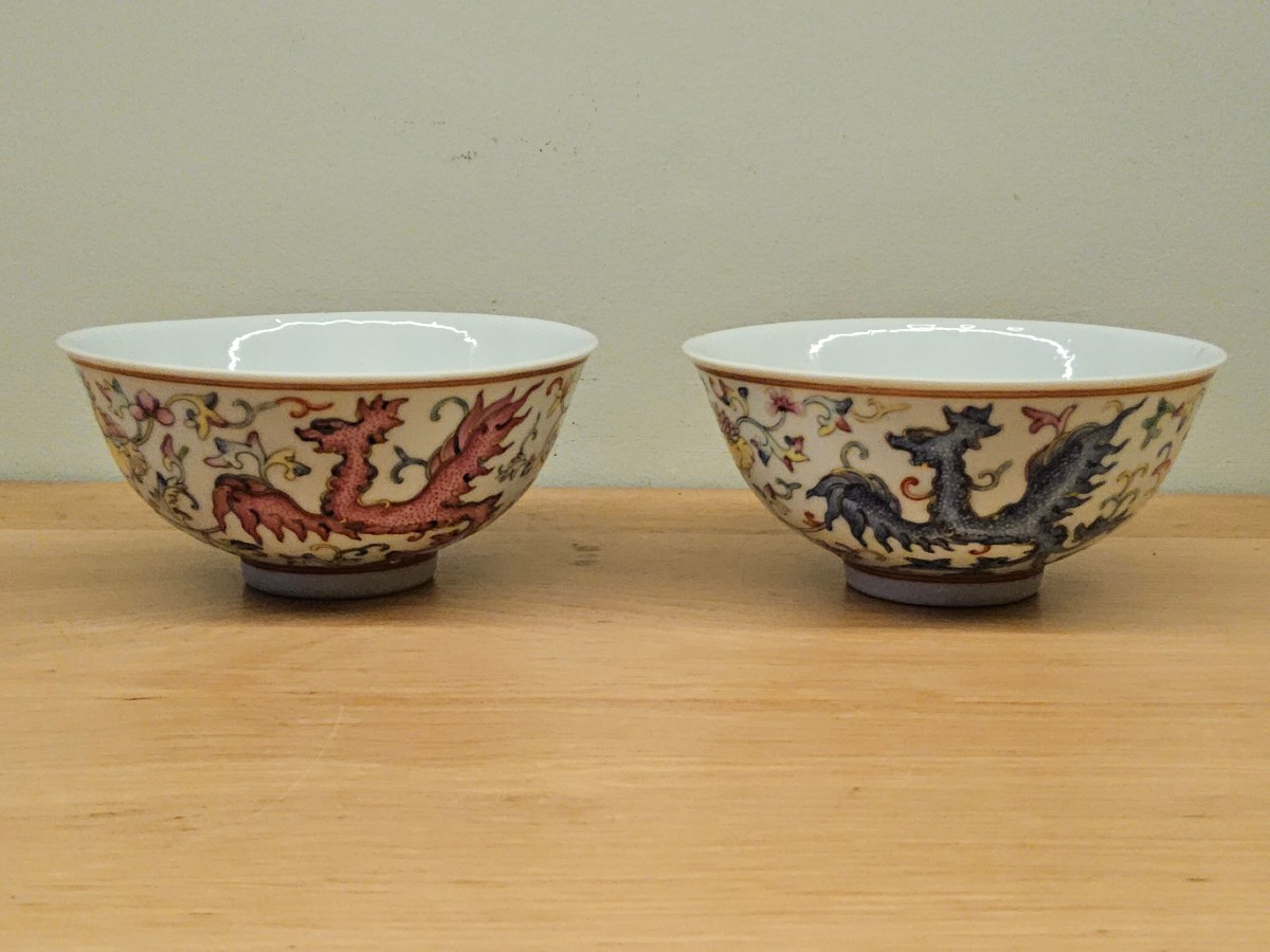 Pair Of Phoenix Bowls. China, 19th Century. Guangxu Period (1875-1908).