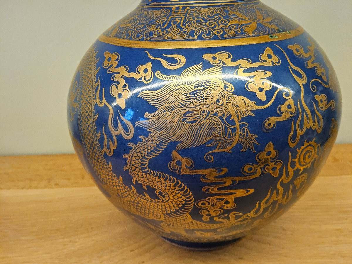 China. Vase Decorated With Gold-powdered Dragons On A Blue Background. Qing Dynasty, Guangxu Period.-photo-3
