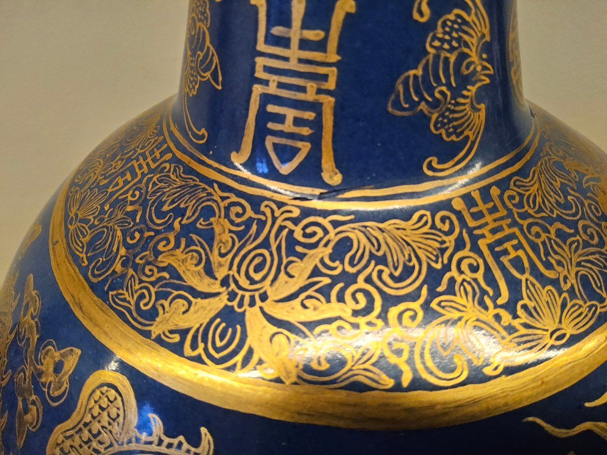 China. Vase Decorated With Gold-powdered Dragons On A Blue Background. Qing Dynasty, Guangxu Period.-photo-3