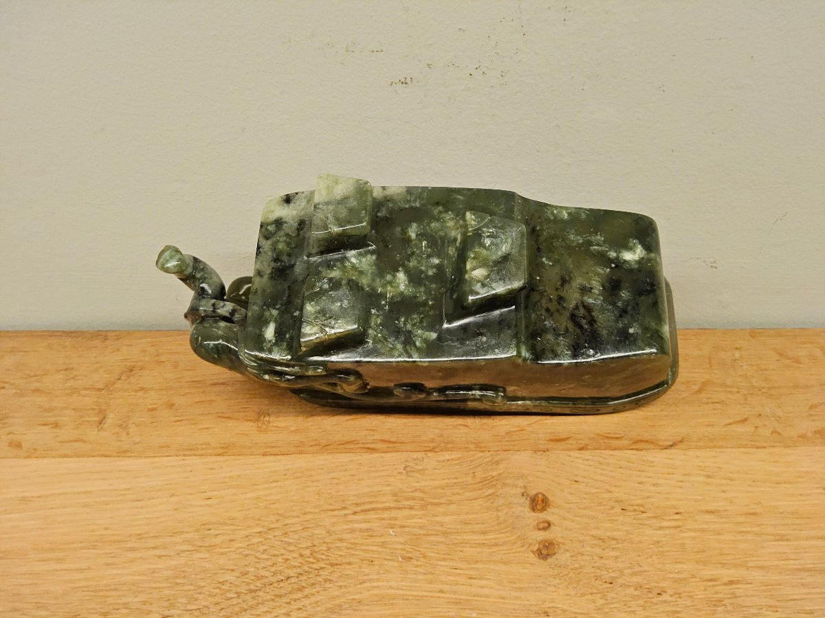 Chine. Lave pinceaux en jade épinard.-photo-2