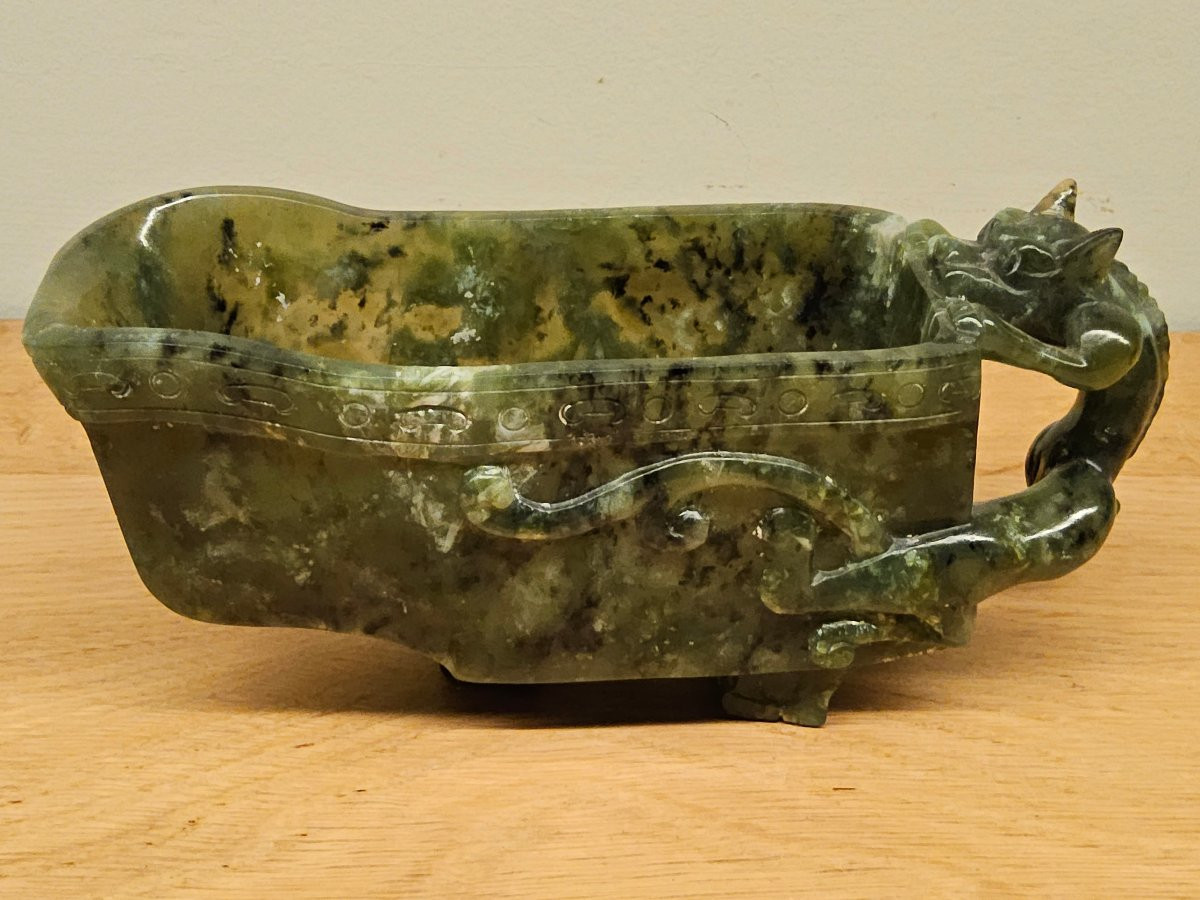 Chine. Lave pinceaux en jade épinard.-photo-5
