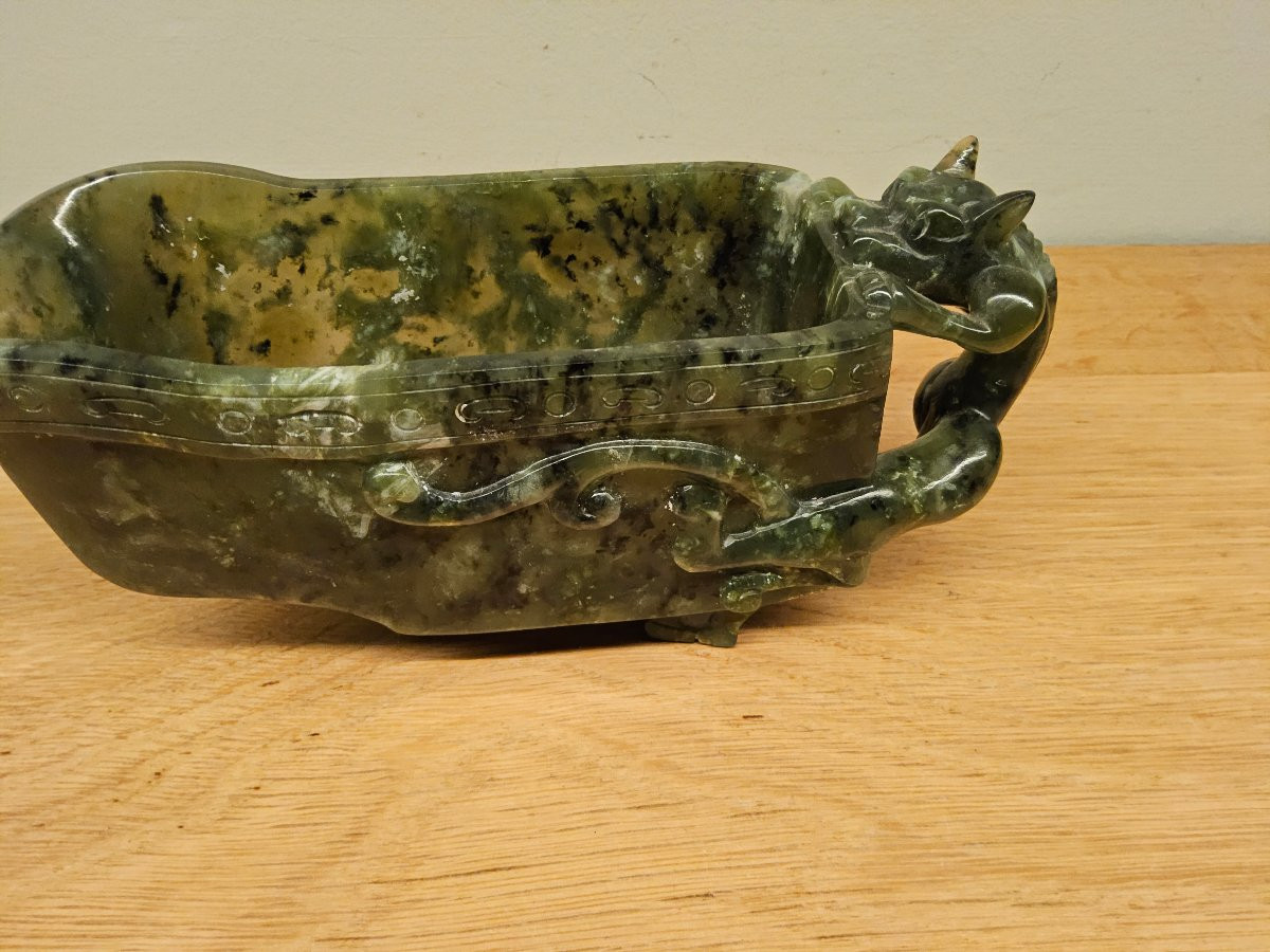Chine. Lave pinceaux en jade épinard.-photo-6