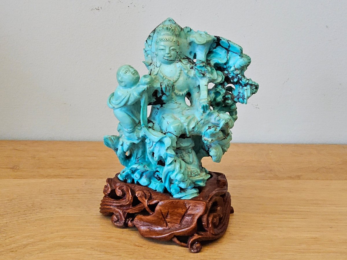 China: Turquoise Sculpture Group