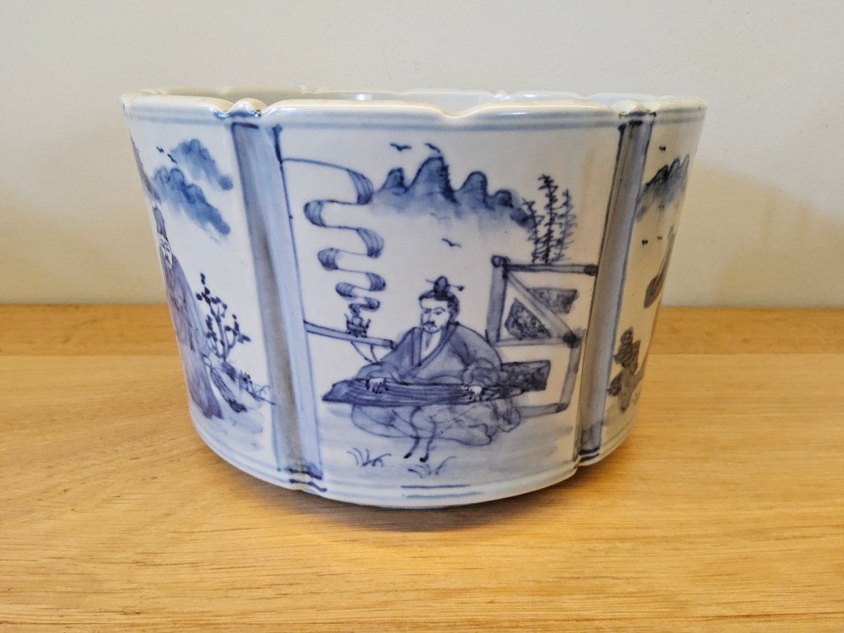 Chine. Lave pinceaux "bitong" en porcelaine et décors en bleu sous couverte