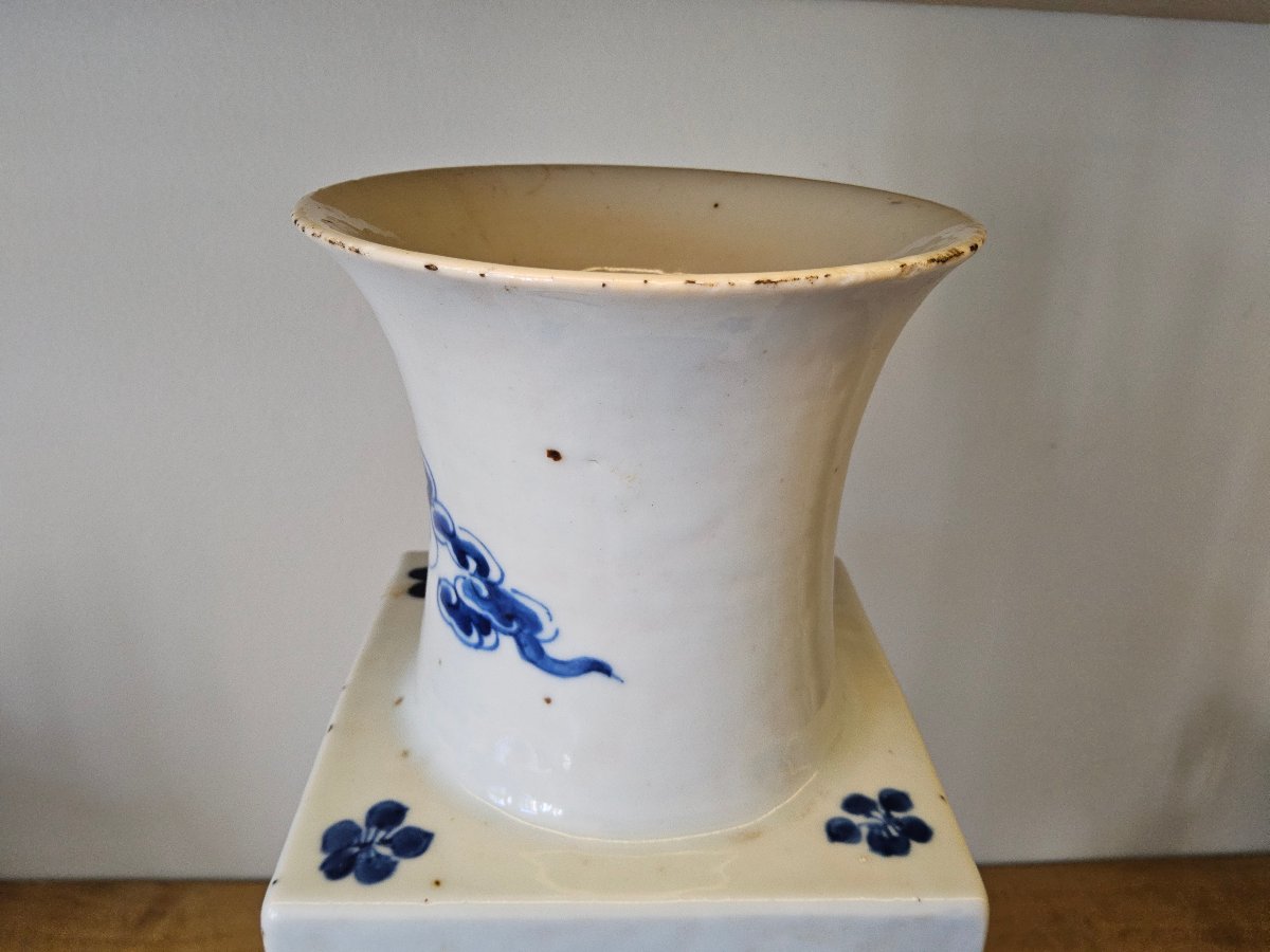 China. 19th-century Blue-and-white Porcelain Vase-photo-5