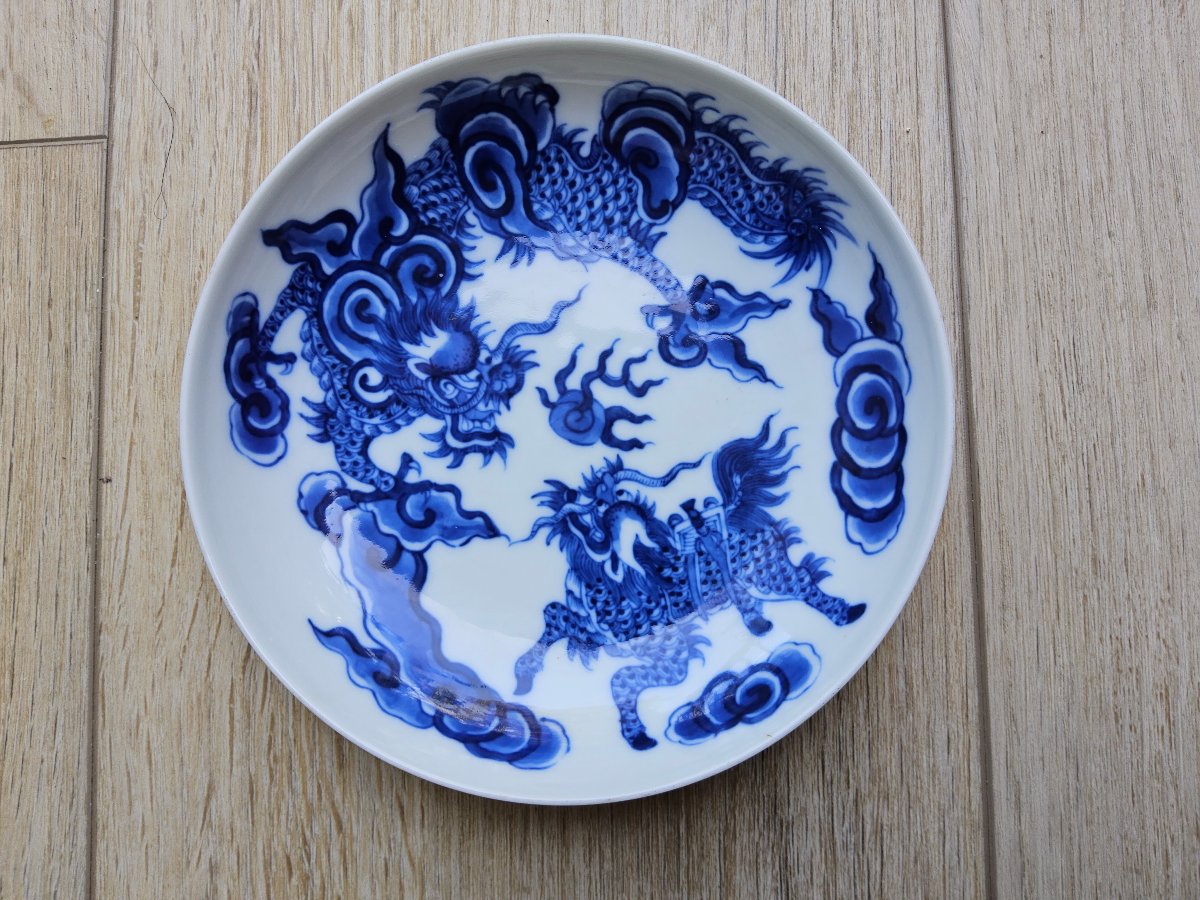 Vietnam. Coupelle au dragon et Qiling. Bleu de Hué.-photo-2