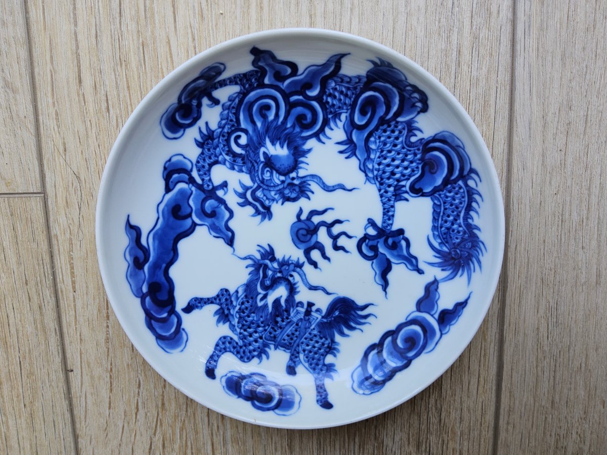 Vietnam. Coupelle au dragon et Qiling. Bleu de Hué.-photo-1