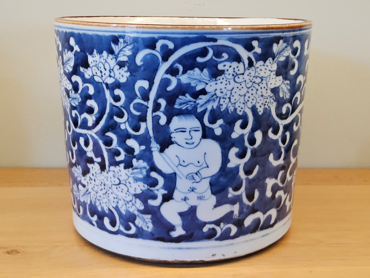 Chine. Grand lave pinceaux "bitong" en porcelaine du XIX ème siècle-photo-1