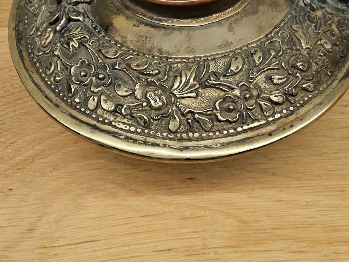 Chine. Théière en porcelaine céladon et laiton.-photo-1