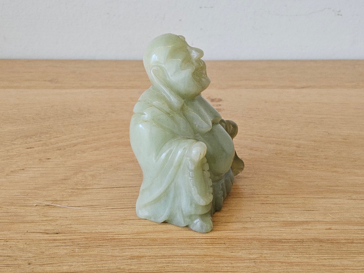 Chine. Bouddha en jade céladon-photo-2