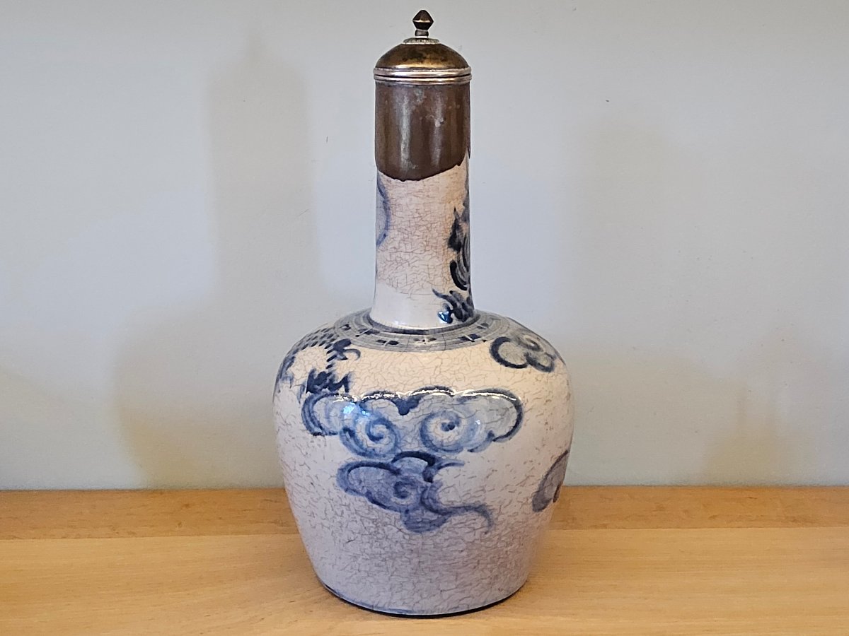 Vietnam. 19th-century Blue-and-white Porcelain Dragon Vase.-photo-3