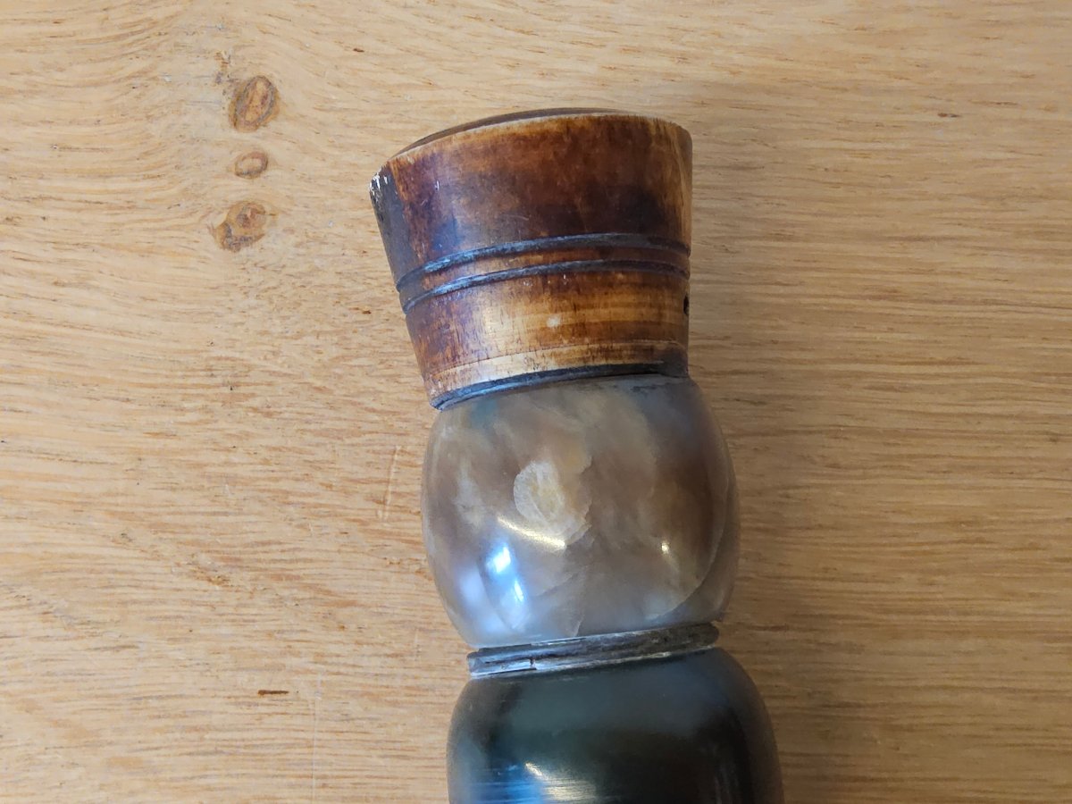 China. Scholar's Object. Important Calligrapher's Brush.-photo-2