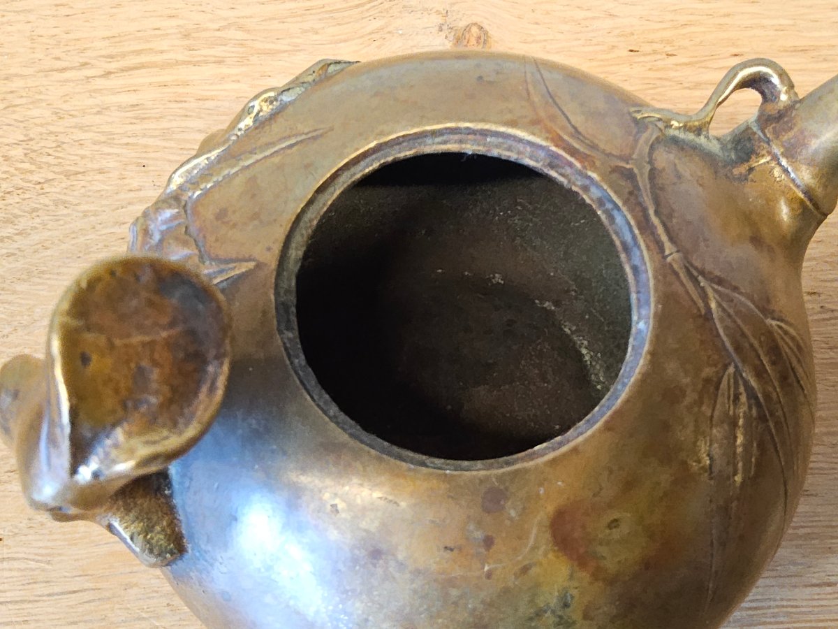 China. Bronze Teapot-photo-1