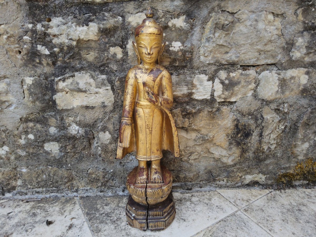 Birmanie. Bouddha en bois doré et laqué-photo-2