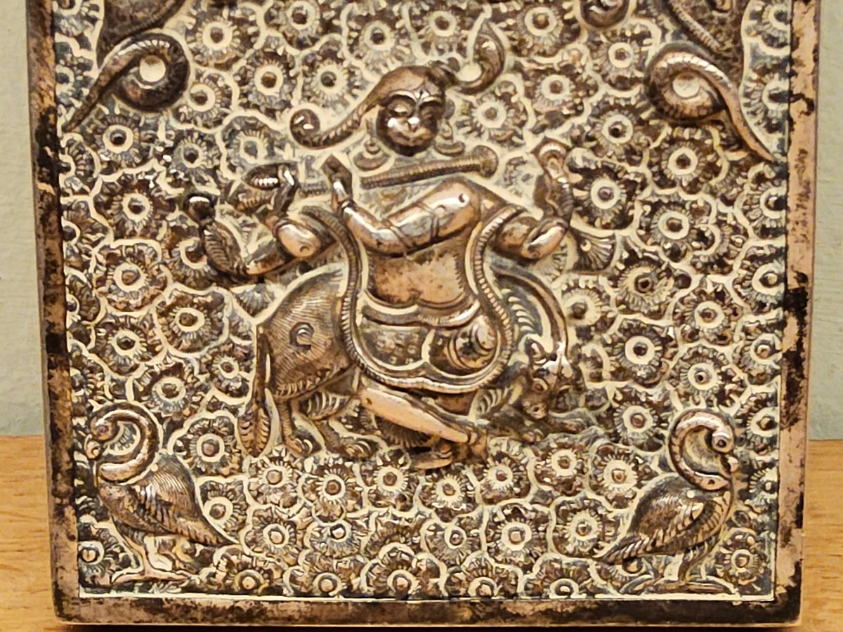 India. 18th-century Solid Silver Case.-photo-3