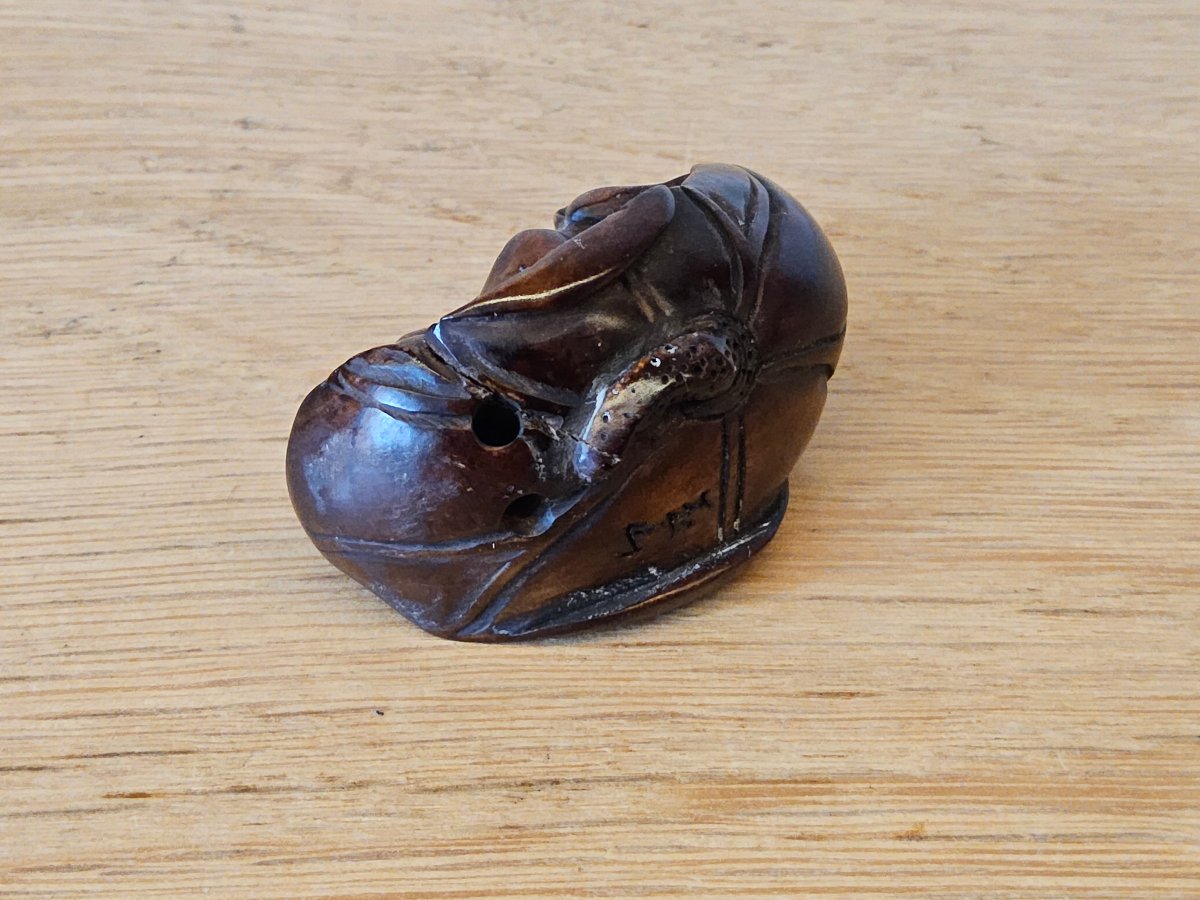 Japan. Boxwood Netsuke. Signed.-photo-4