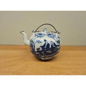 Vietnamese White And Blue Teapot 