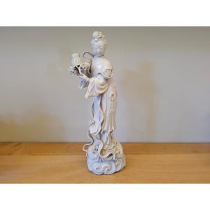 Dehua Porcelain Court Lady 