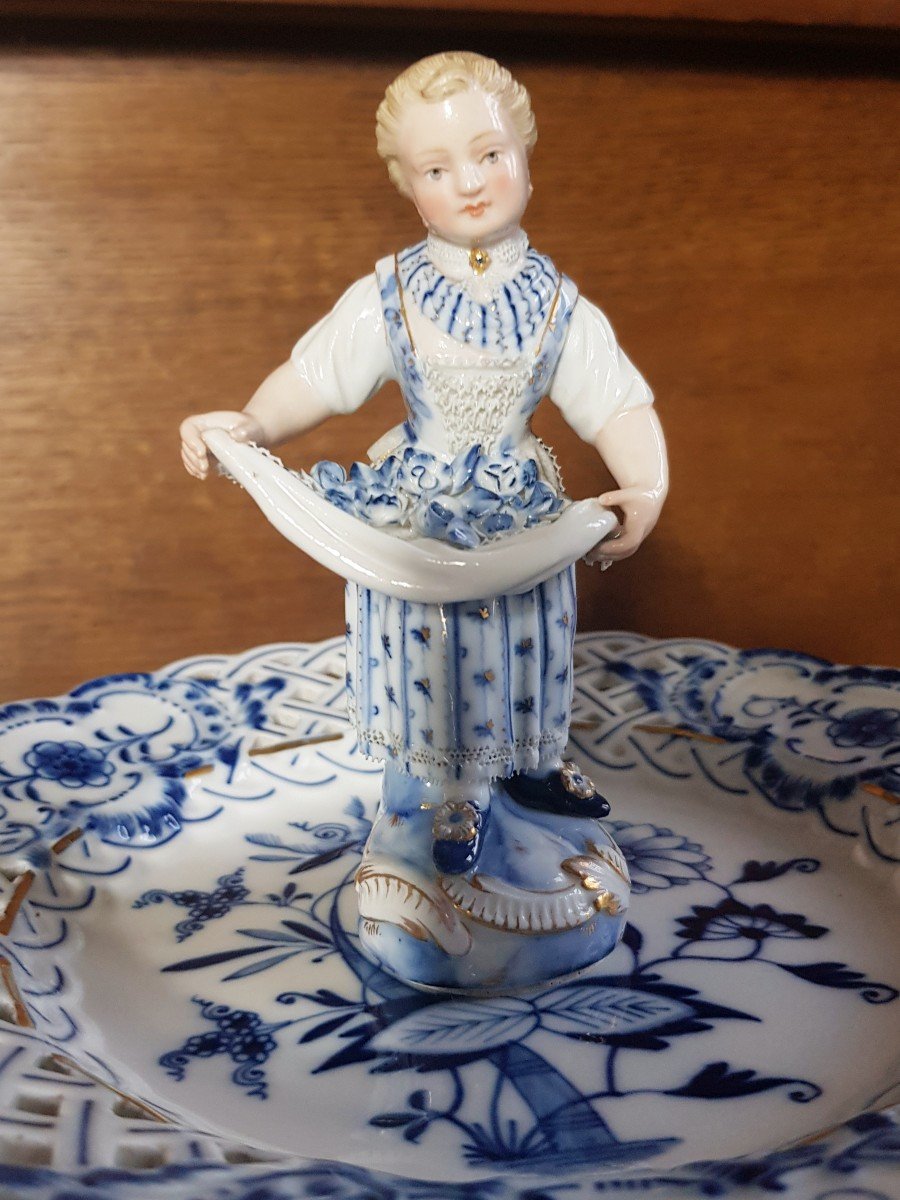 Meissen. Paire De Serviteurs En Porcelaine à Décor Du Service à l'Oignon Réhaussé d'Or.-photo-2