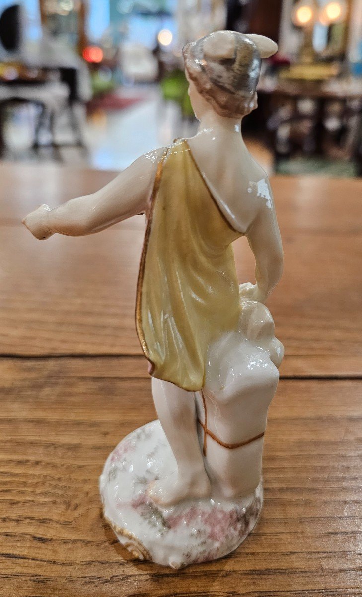 Porcelaine De Saxe Goût Meissen. Statuette Représentant Mercure.-photo-4