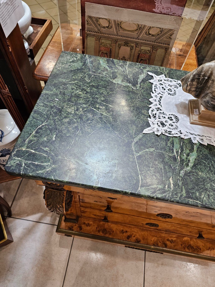 Commode en loupe de citronnier.-photo-4