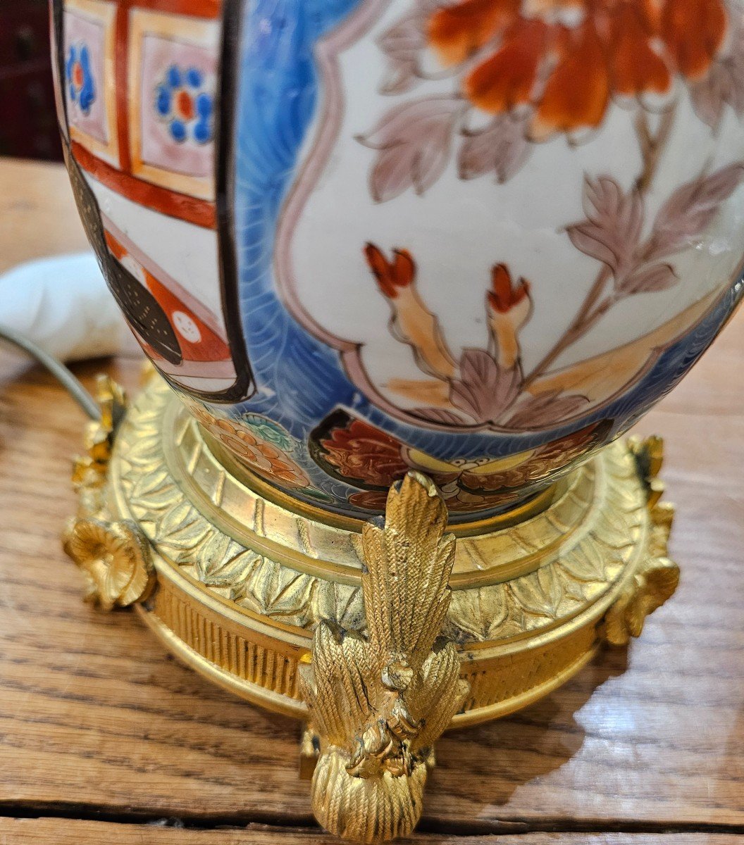 Porcelaine japonaise. Paire de vases, Arita, Hichozan, (l'un monté en lampe).-photo-5